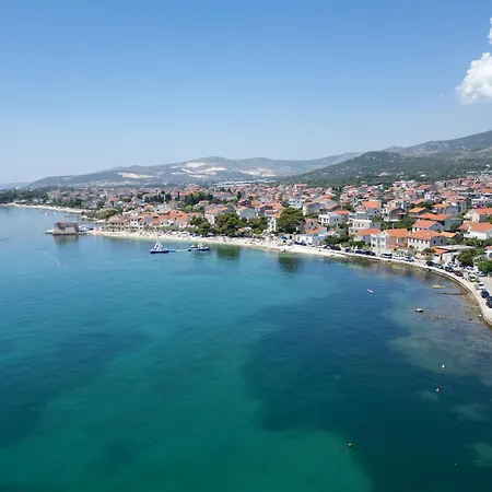 Skojo B * Kaštela